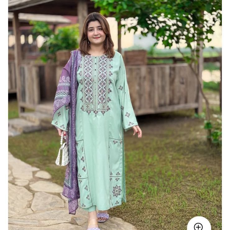 Elegant Embroidered Lawn Suit with Printed Voil Dupatta